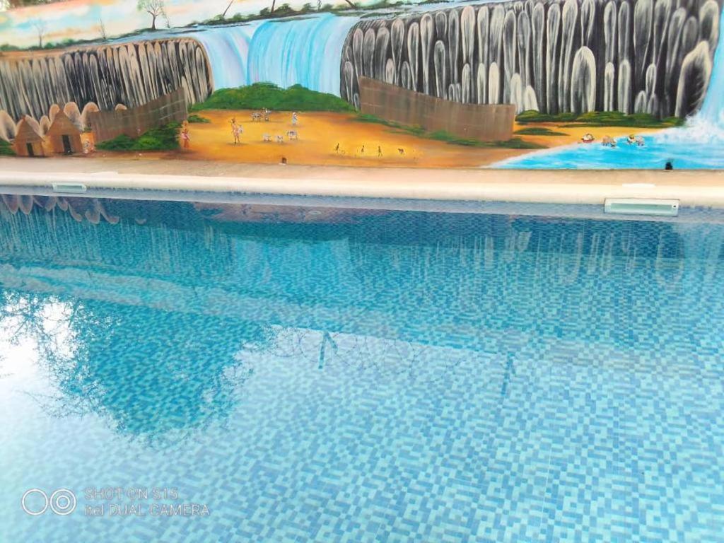 Villa Diambars Sali Tap Экстерьер фото